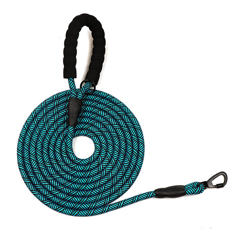 Laisse longue bleue de 4,5 m avec poignée noire et mousqueton