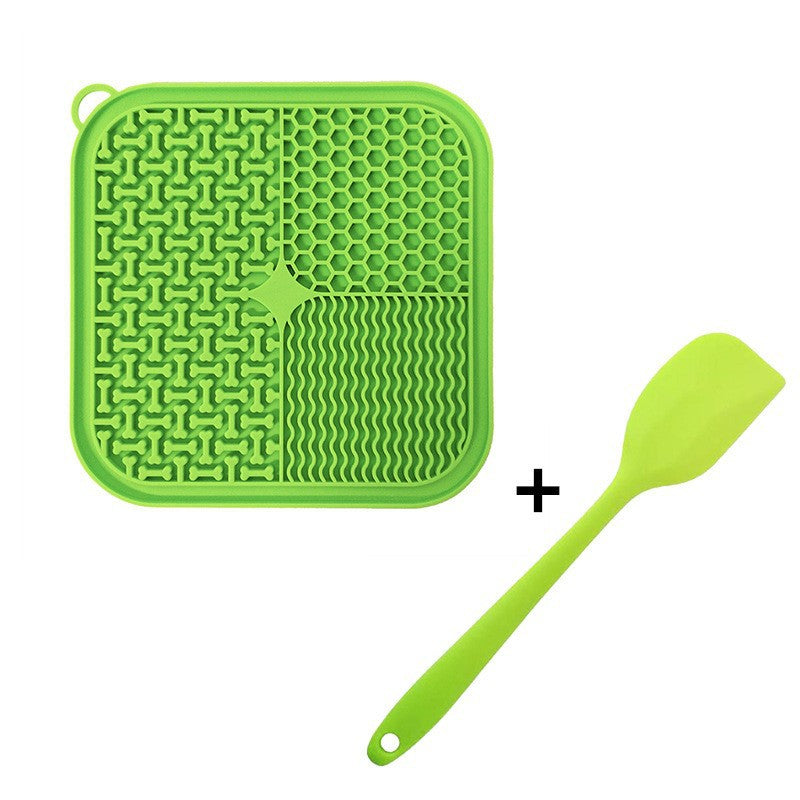 Tapis de léchage vert et spatule assortie